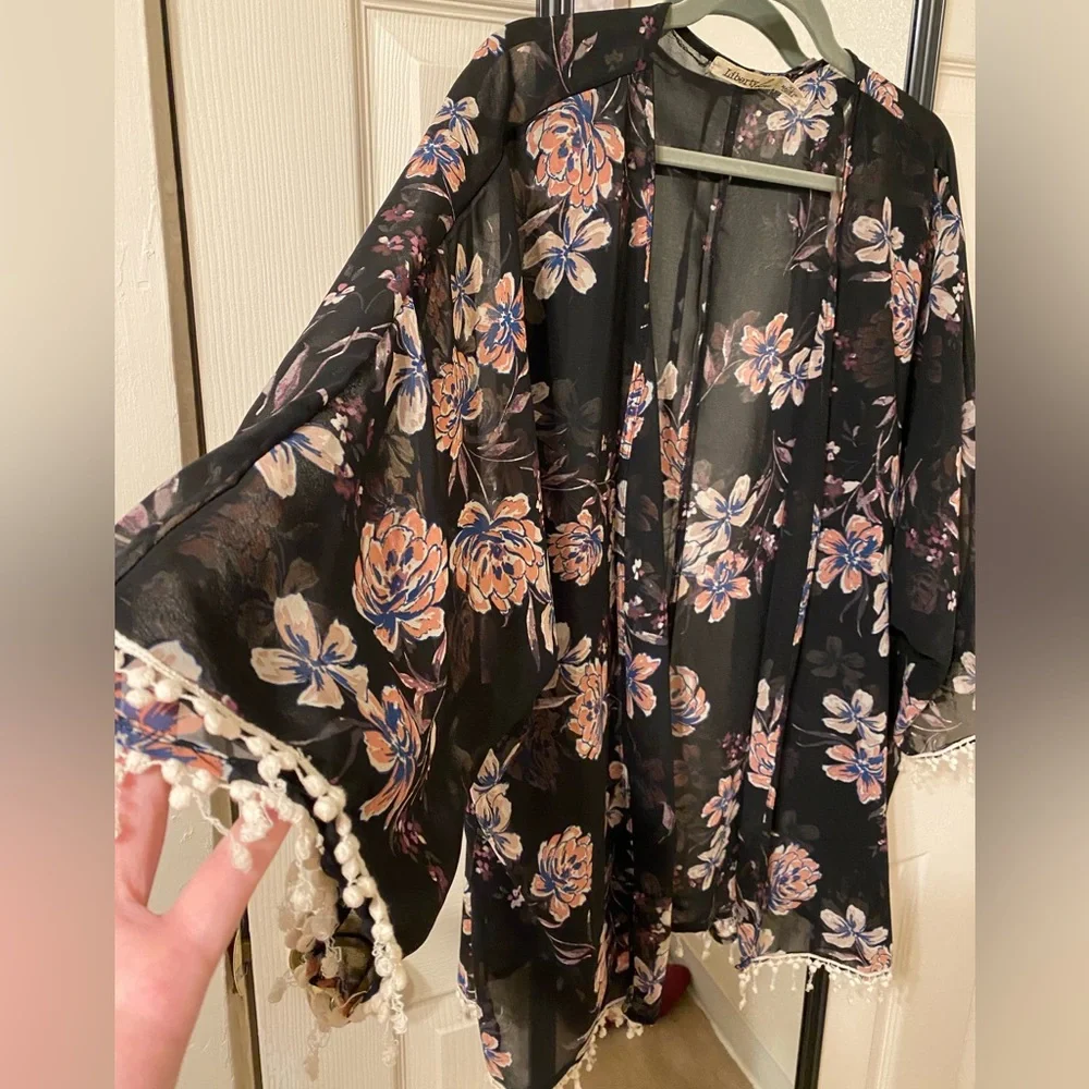 Floral Mesh Kimono - Picture 1 of 3